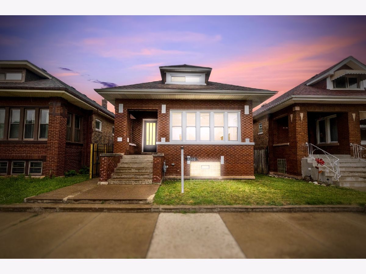  For Sale Chicago Illinois, 8140 Elizabeth Street