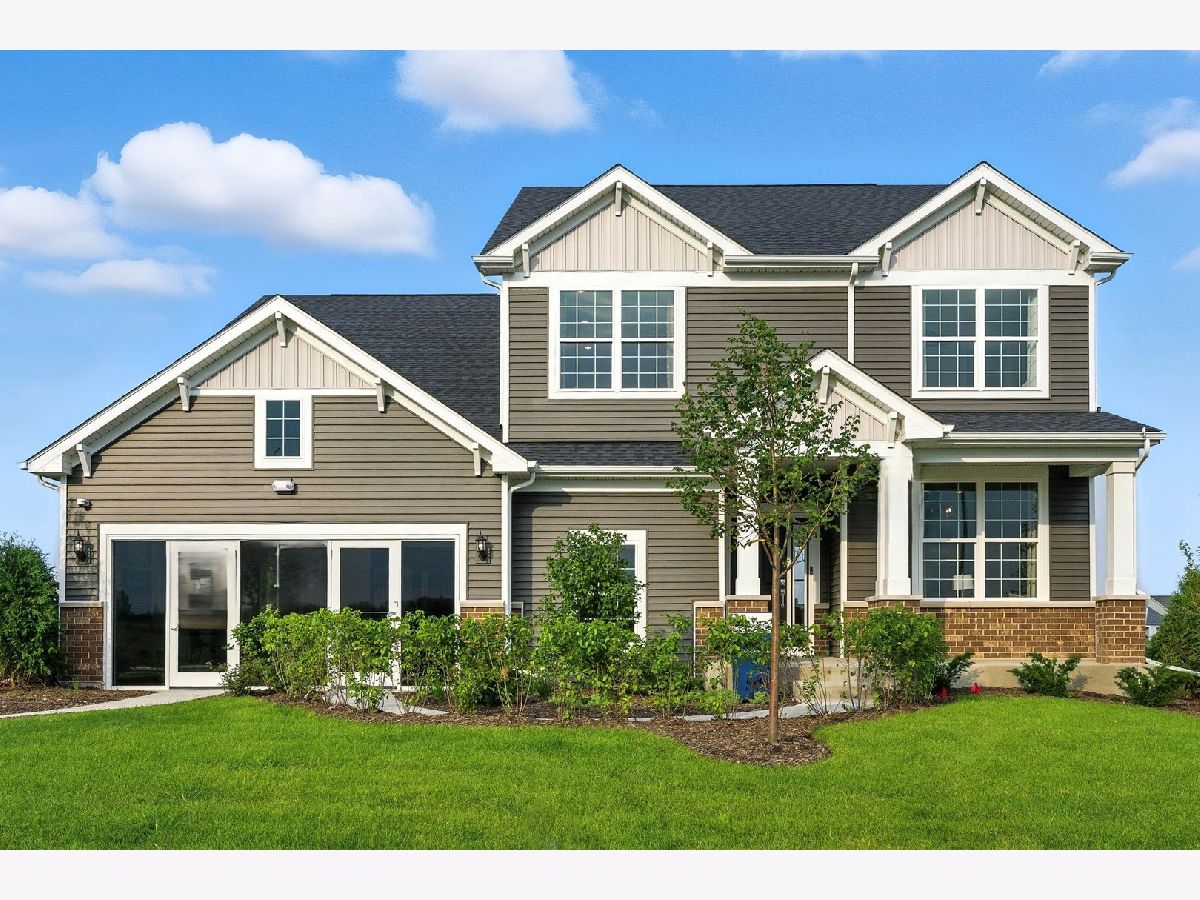 Homes For Sale Lincoln Crossing Aurora Illinois, 2804 Mia Road