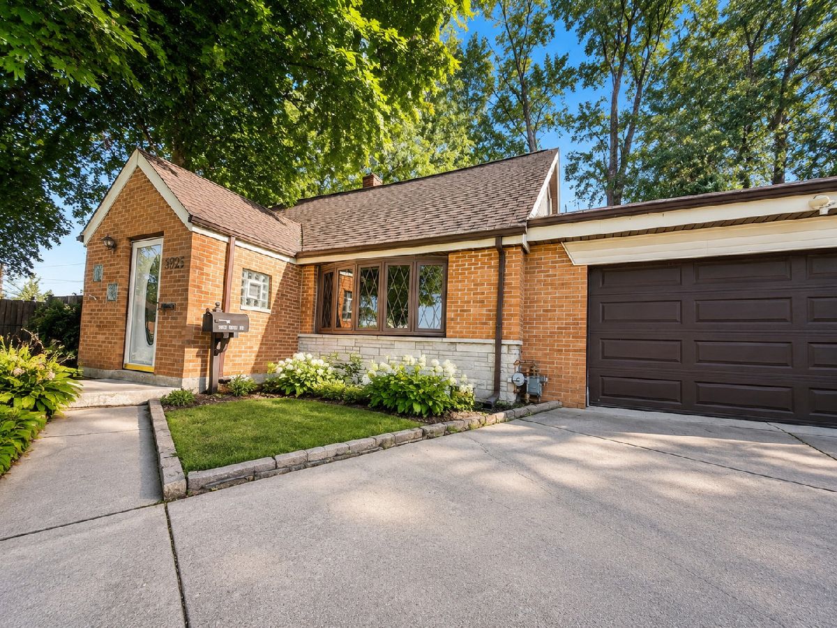  For Sale Bridgeview Illinois, 6925 Elder Court
