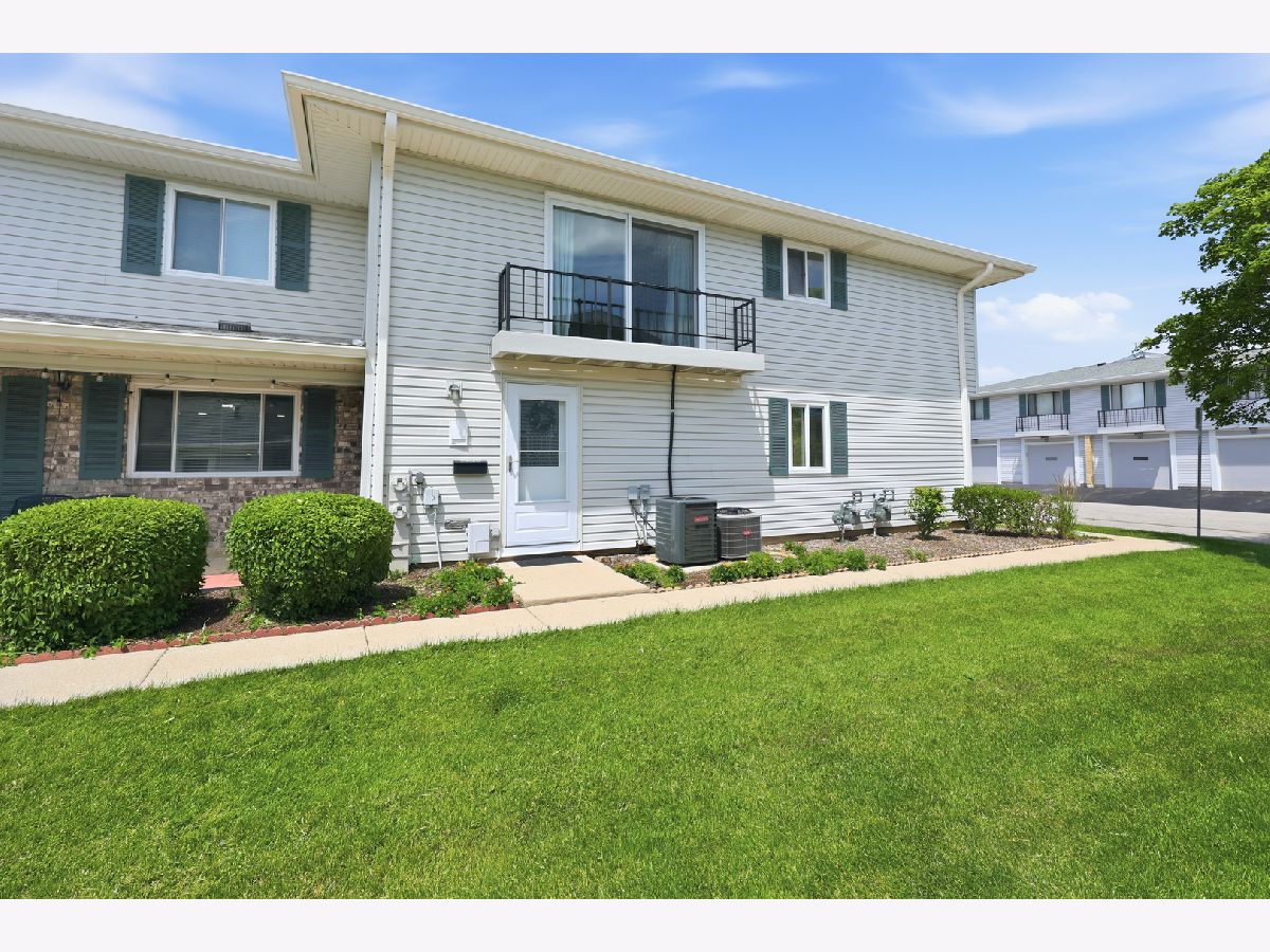  For Sale Schaumburg Illinois, 220 Sagamore Court