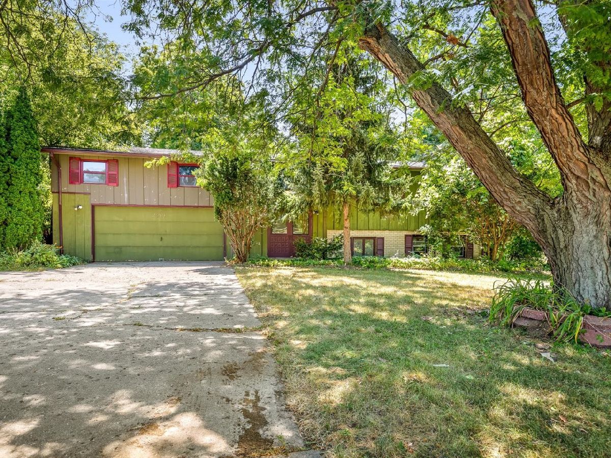  For Sale Rockford Illinois, 2519 Highcrest Road