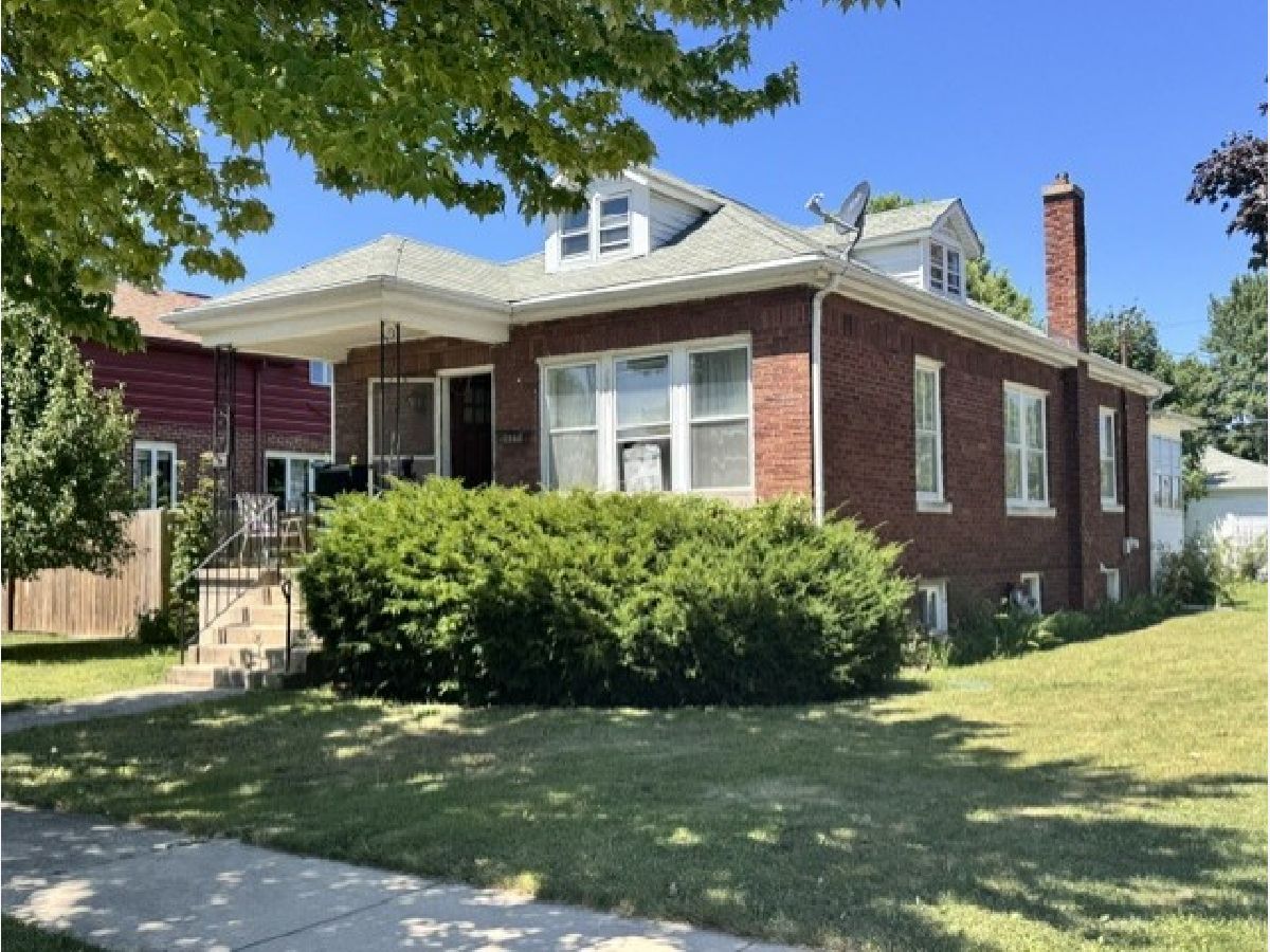  For Sale West Chicago Illinois, 231 Blair Street
