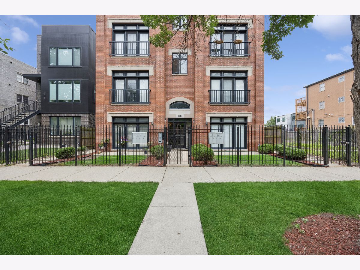  For Sale Chicago Illinois, 6616 Kimbark Avenue