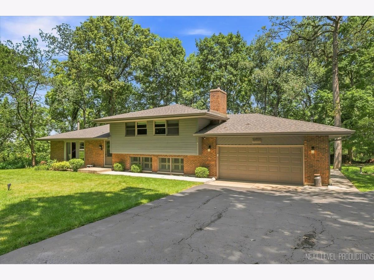  For Sale Elburn Illinois, 4N621 Deerslayer Drive
