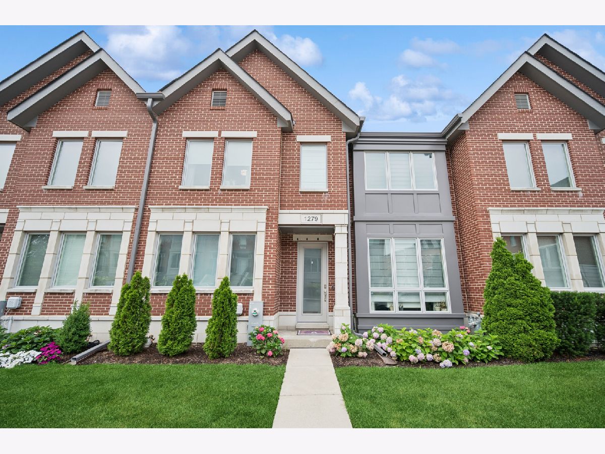  For Sale Northbrook Illinois, 1279 Gateway Court