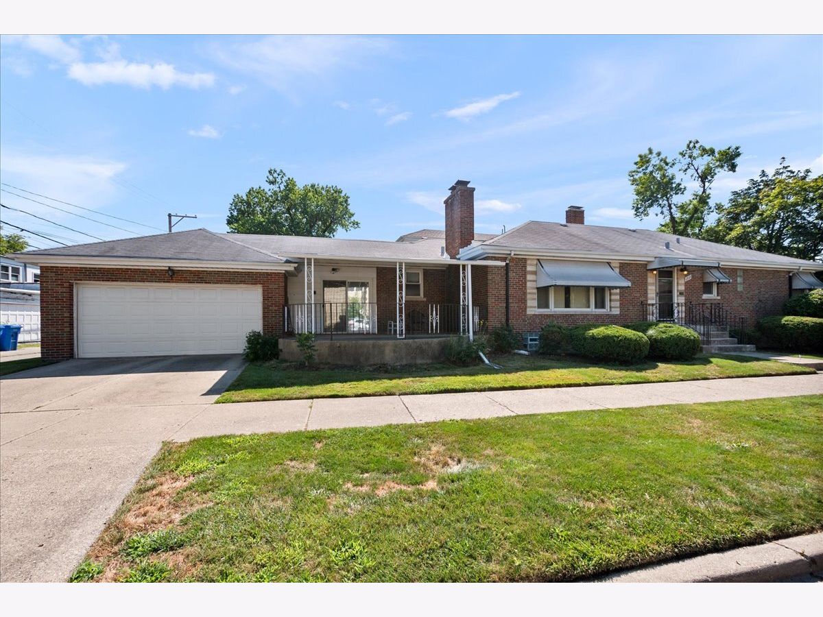  For Sale Chicago Illinois, 6939 Francisco Avenue