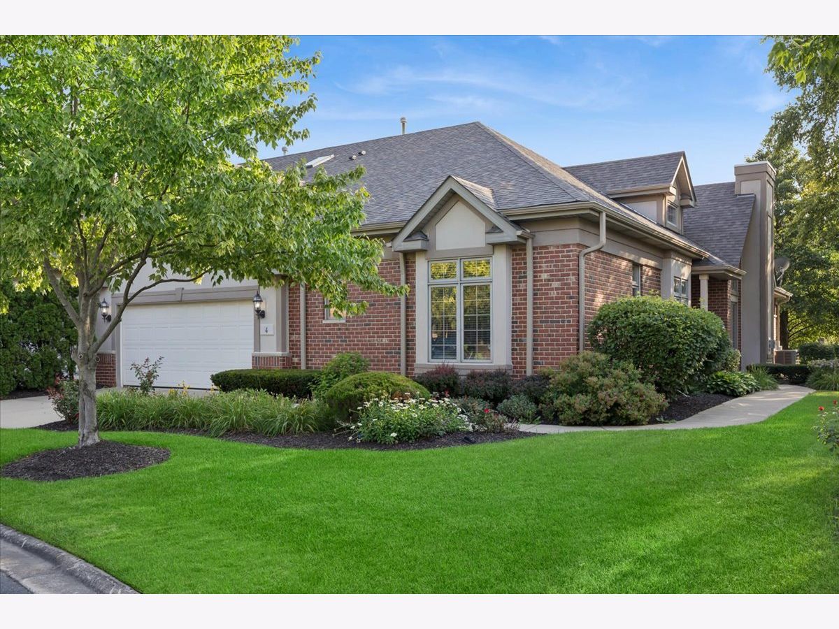  Sold Palos Heights Illinois, 4 Shadow Creek