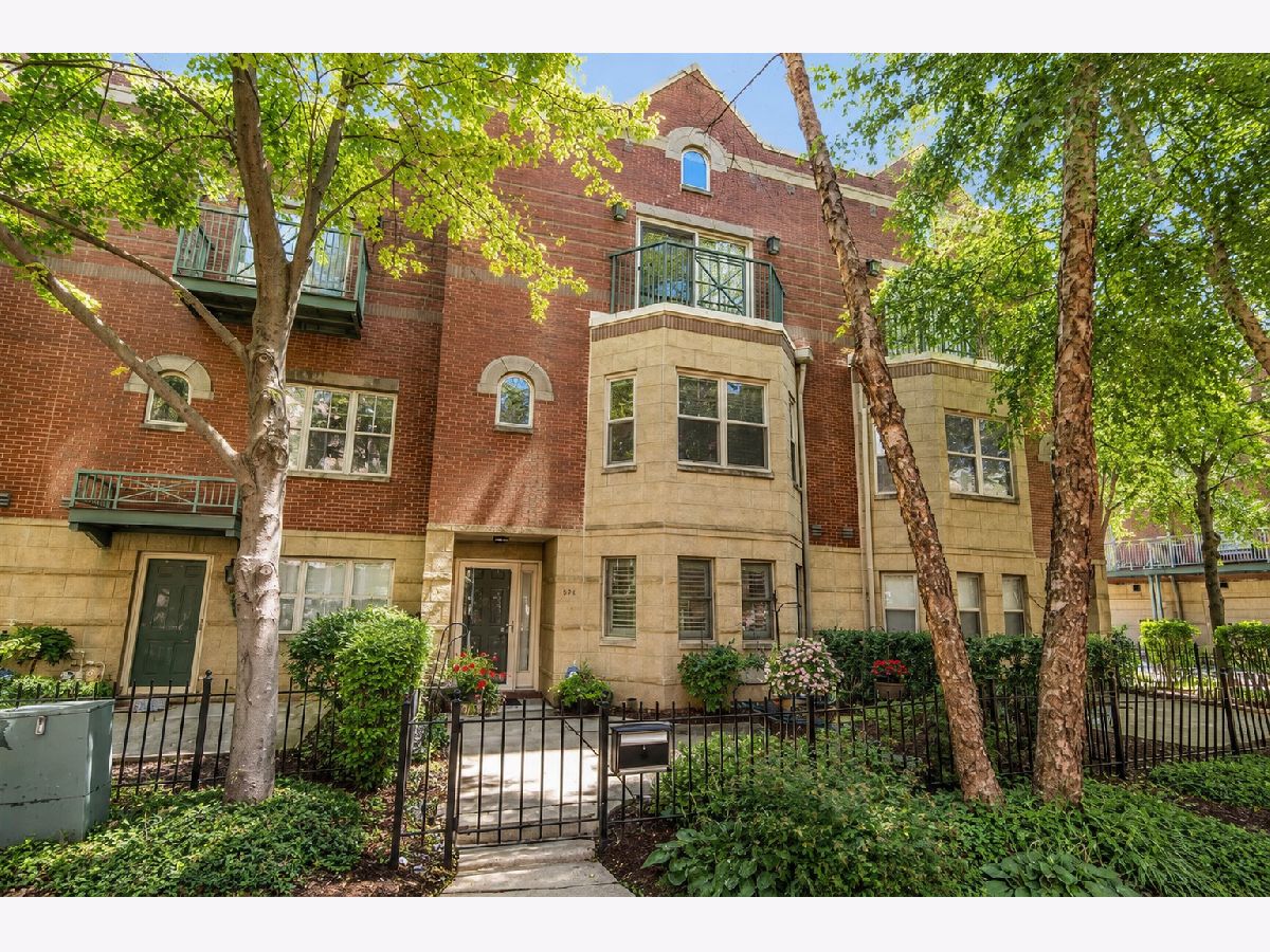  For Sale Chicago Illinois, 4530 Woodlawn Avenue