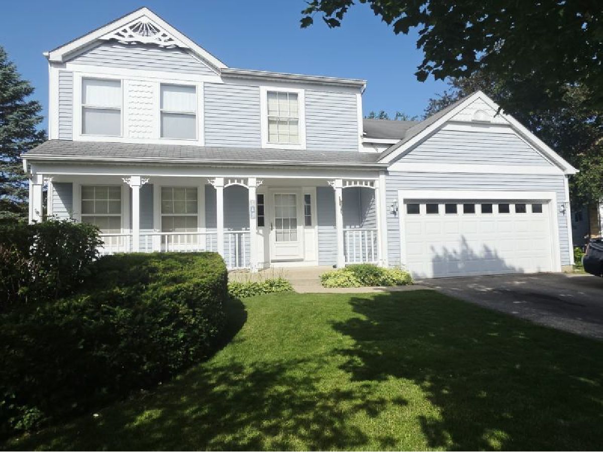  For Sale Hainesville Illinois, 382 Deer Crossing Court