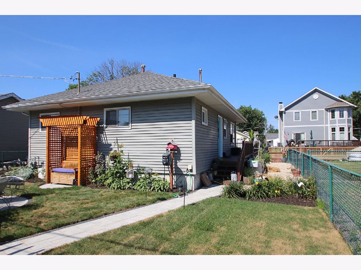  For Rent Fox Lake Illinois, 32 Lakeside