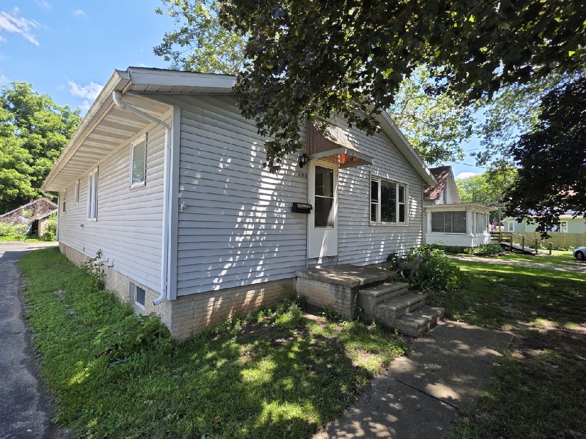  For Sale Rock Falls Illinois, 605 Dixon Avenue