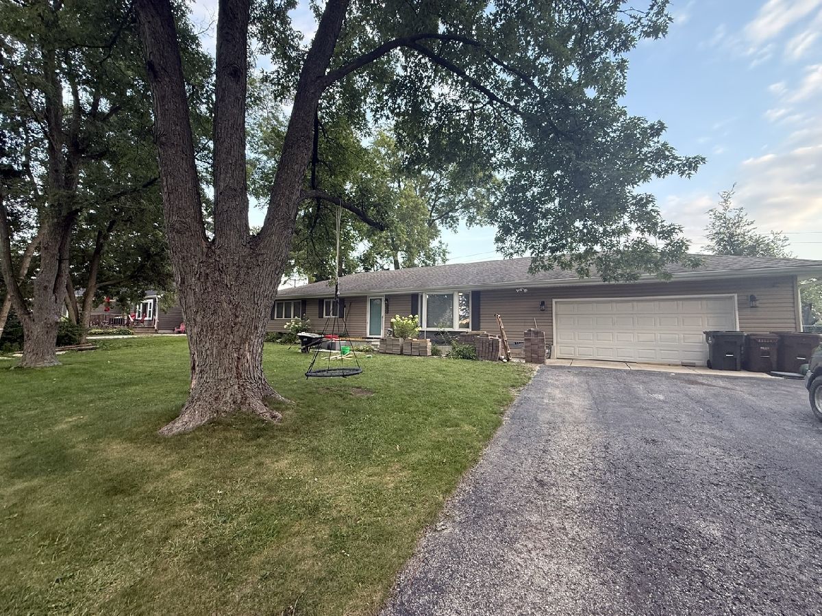  For Rent New Lenox Illinois, 122 Gall