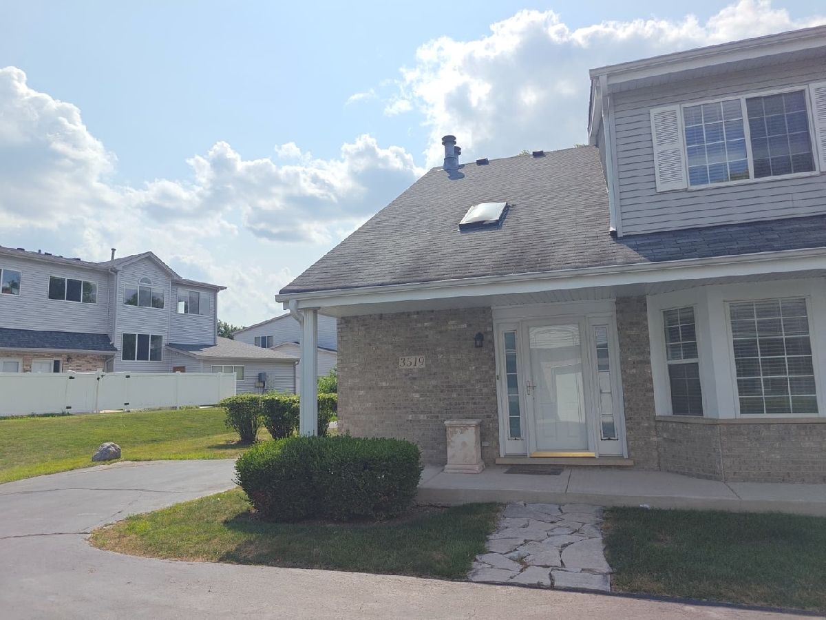 Townhomes & Condos Rented Emerald Shores Aurora Illinois, 3519 Princeton