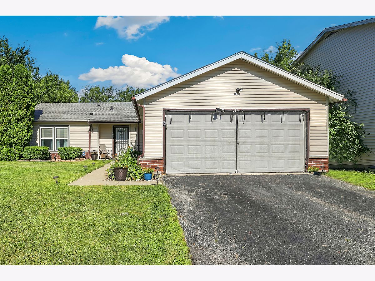  For Sale Country Club Hills Illinois, 17485 Eastgate Drive