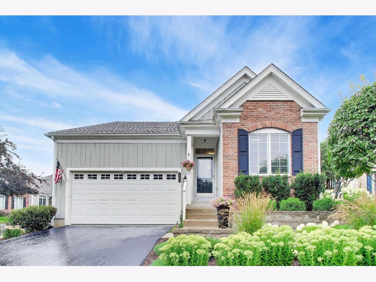 Townhomes & Homes For Sale Terra Villa Crystal Lake Illinois, 5824 Prairie Ridge Road
