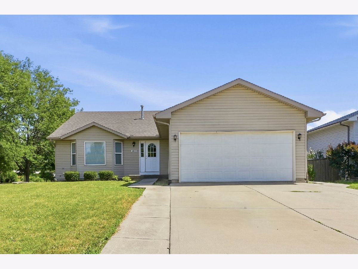 Homes For Sale Cumberland South Joliet Illinois, 1402 Enborn Drive