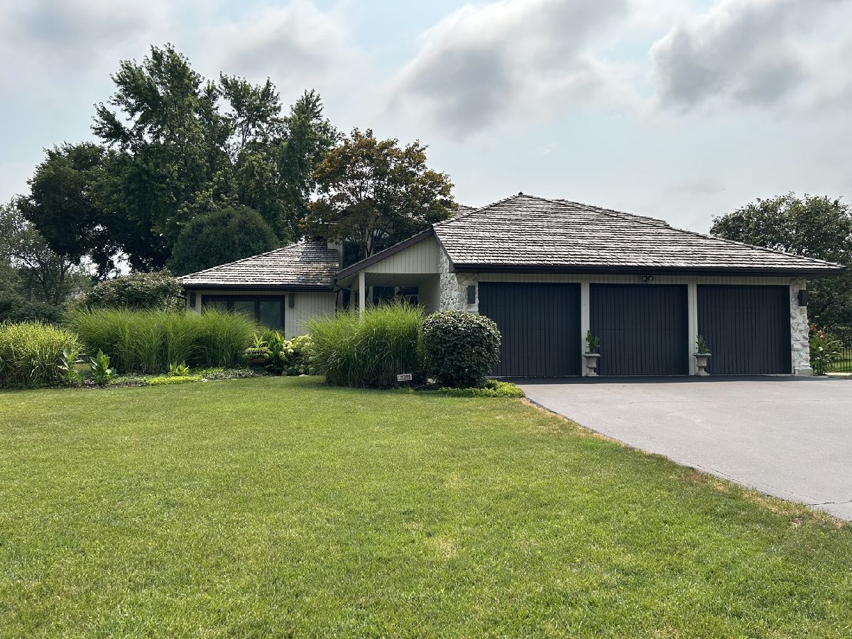 Homes & Condos & Townhomes For Sale Timber Estates Joliet Illinois, 700 Westridge Road