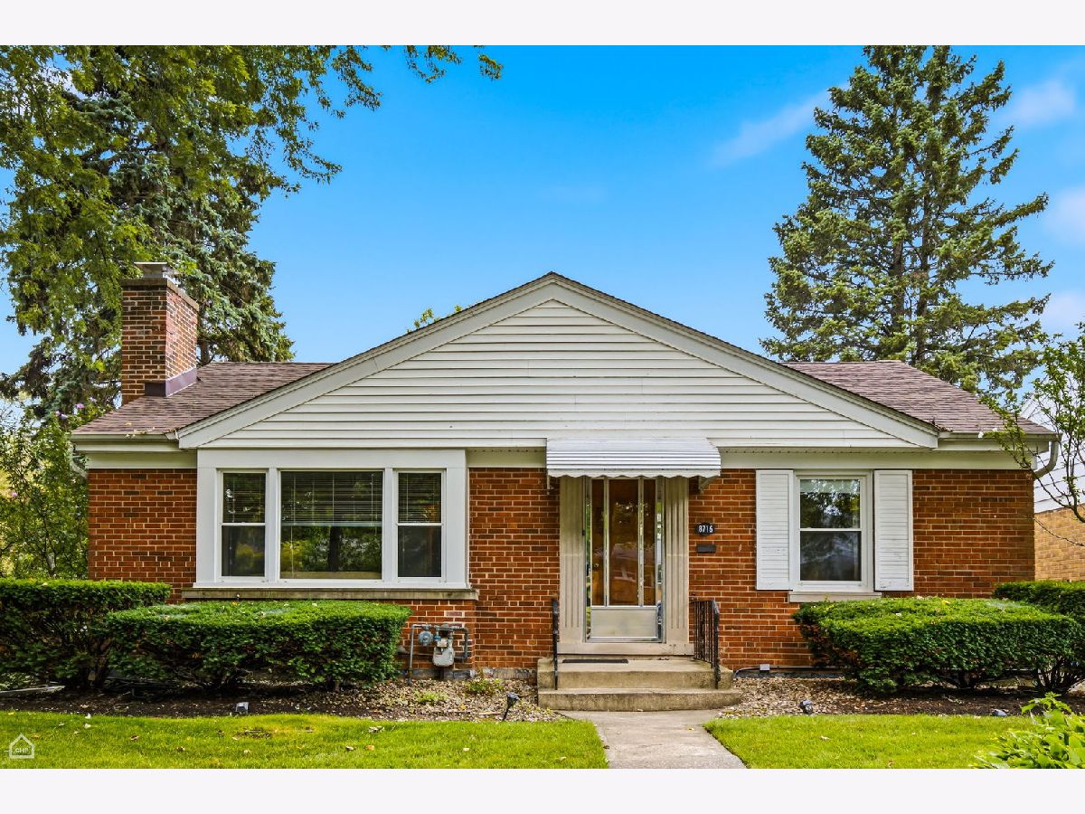  For Sale Skokie Illinois, 8716 Harding Avenue