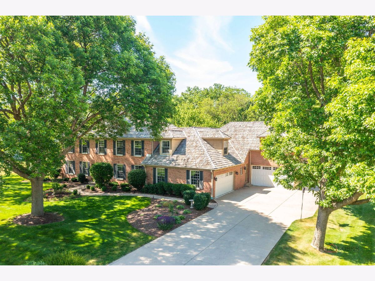  For Sale Lake Barrington Illinois, 126 Schooner Lane