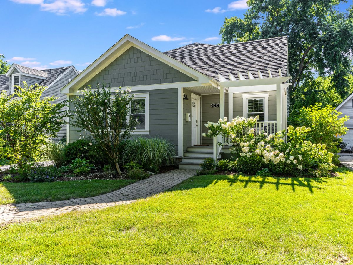  For Sale Downers Grove Illinois, 4516 Stanley Avenue