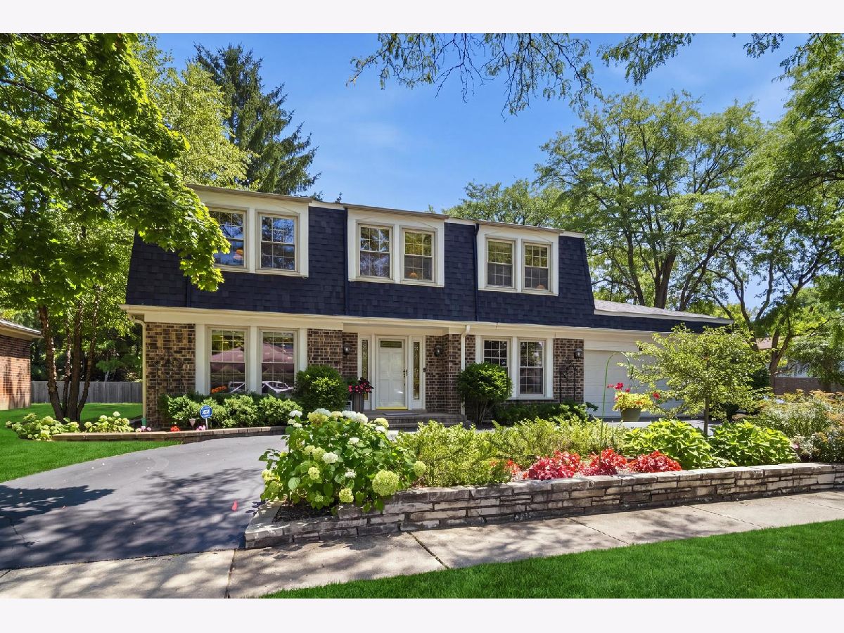  For Sale Deerfield Illinois, 301 Earls Court