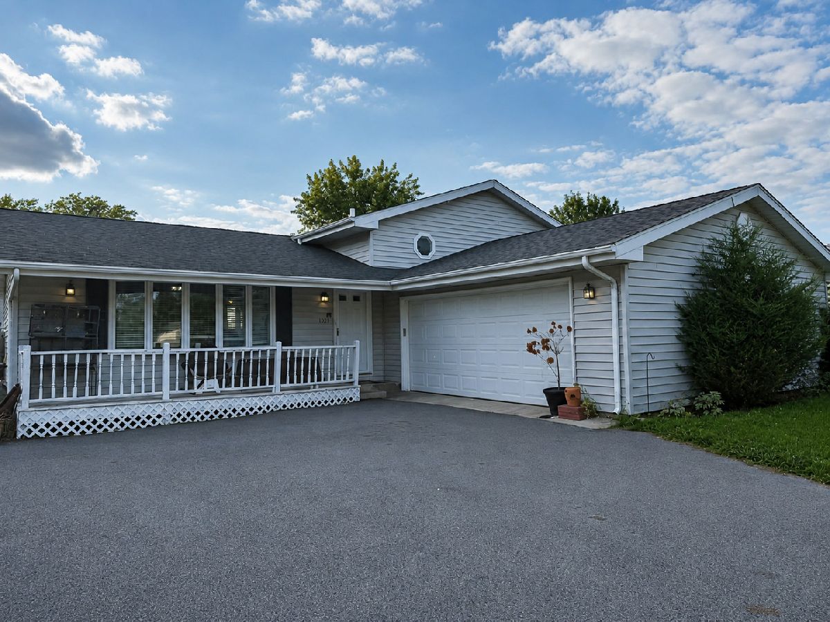  For Rent New Lenox Illinois, 1021 Stonegate