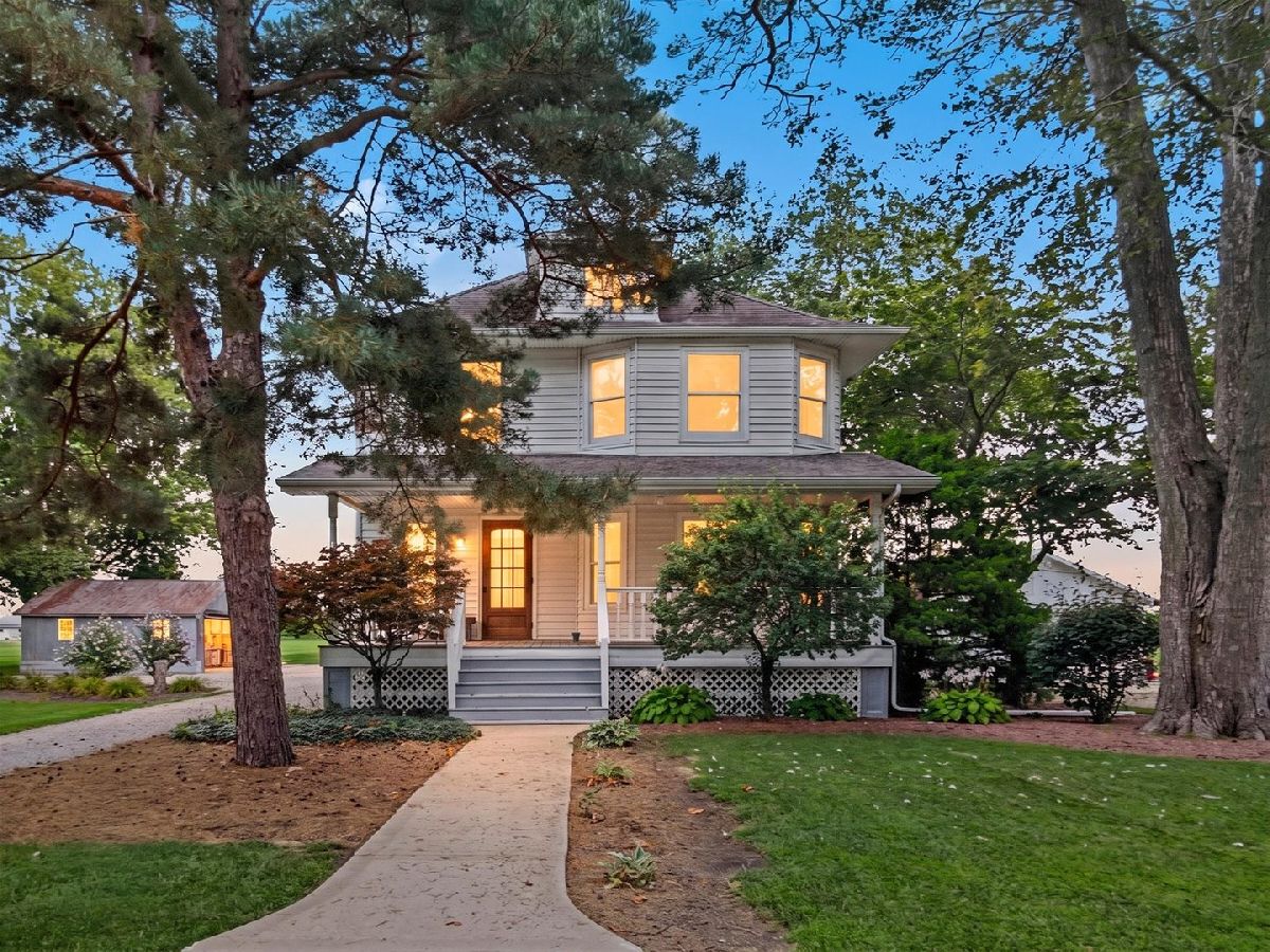  For Sale Buckley Illinois, 106 Pine Street