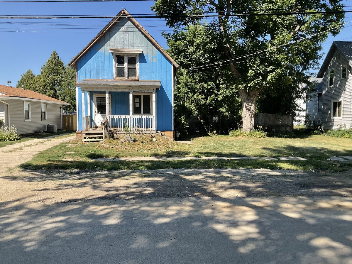  For Sale Belvidere Illinois, 1121 Kishwaukee Street