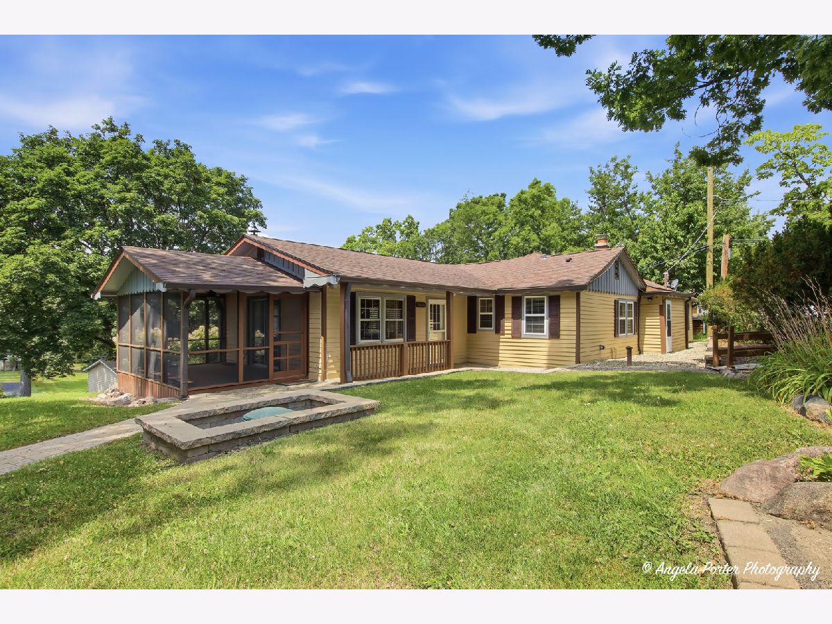 Homes For Rent Crooked Lake Lake Villa Illinois, 38624 Miller