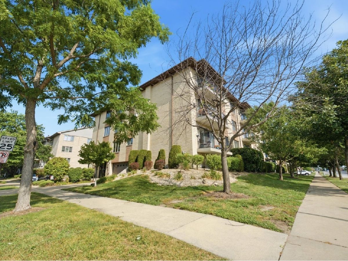  For Sale Oak Lawn Illinois, 4500 93rd Street