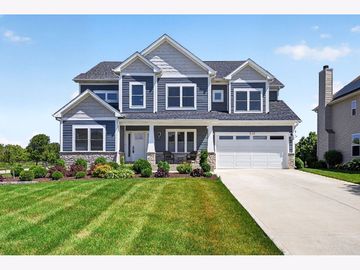  For Sale North Aurora Illinois, 2121 Westover Road