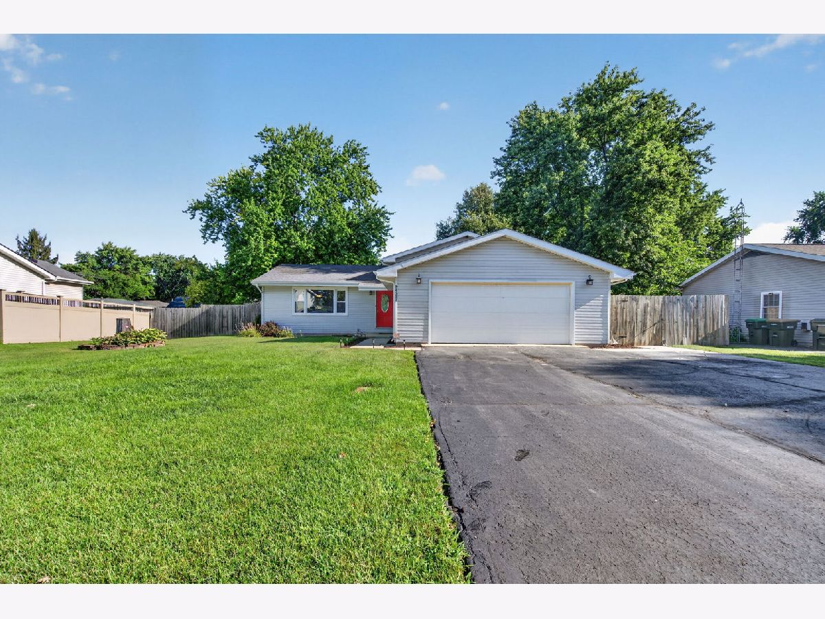  For Sale Channahon Illinois, 24334 Valley Drive