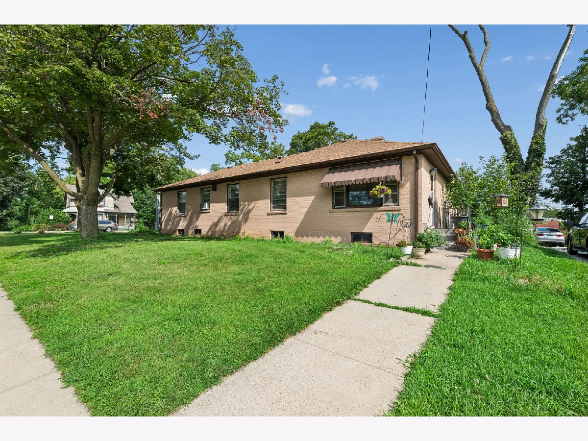  Sold Cary Illinois, 13 High