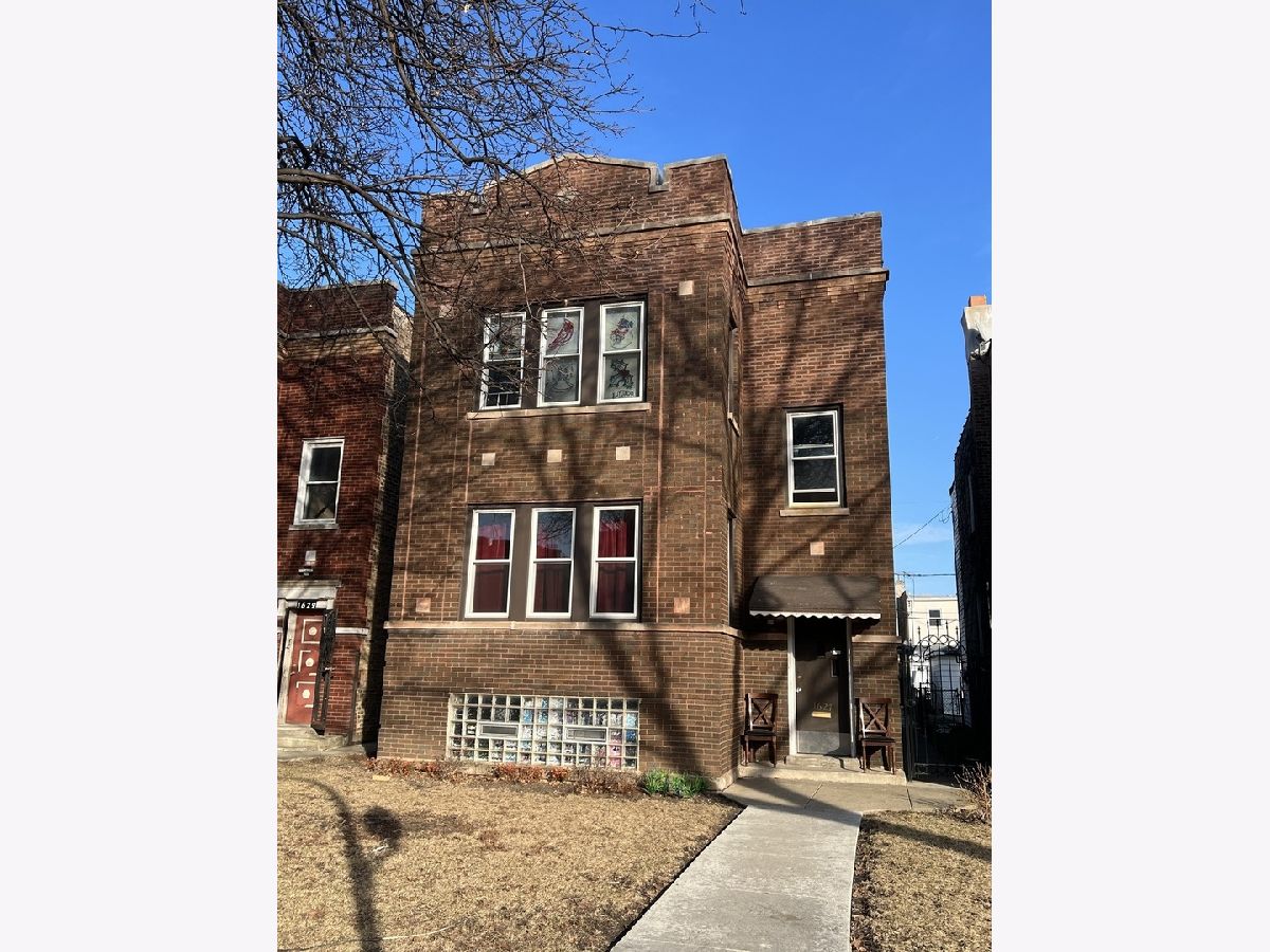  For Sale Chicago Illinois, 1627 Lotus Avenue