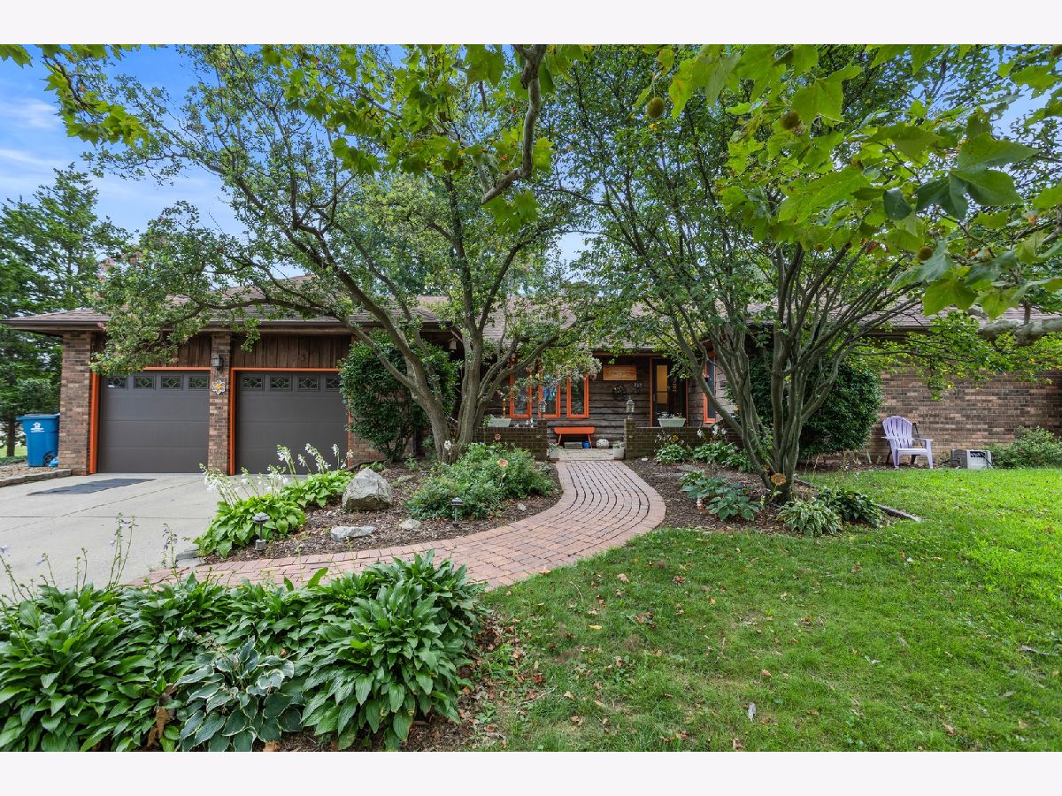  For Sale Monticello Illinois, 205 Surrey Court