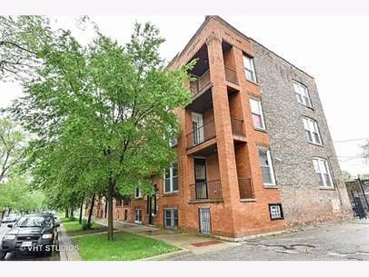  For Sale Chicago Illinois, 1419 68th Street