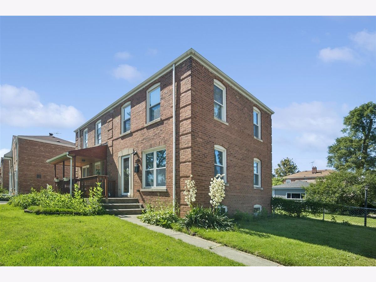  For Rent Des Plaines Illinois, 1798 Howard