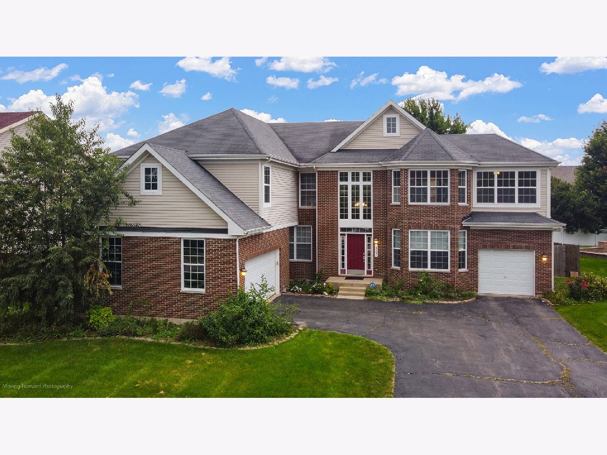  For Sale Bartlett Illinois, 165 Sunflower Lane