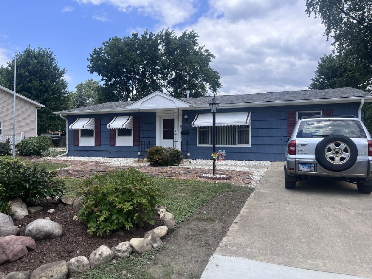  For Sale Montgomery Illinois, 24 Marnel Road