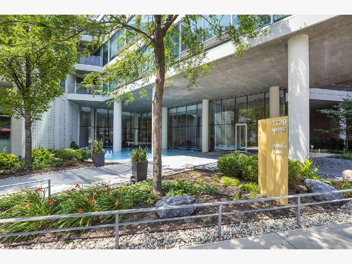 For Sale Evanston Illinois, 1720 Maple Avenue