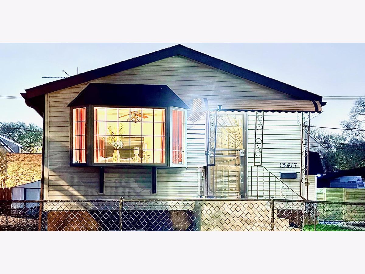  For Sale Chicago Illinois, 13417 Houston Avenue