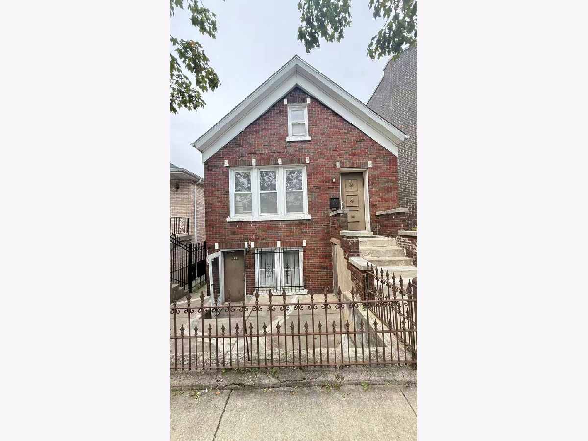  For Sale Chicago Illinois, 3310 Parnell Avenue