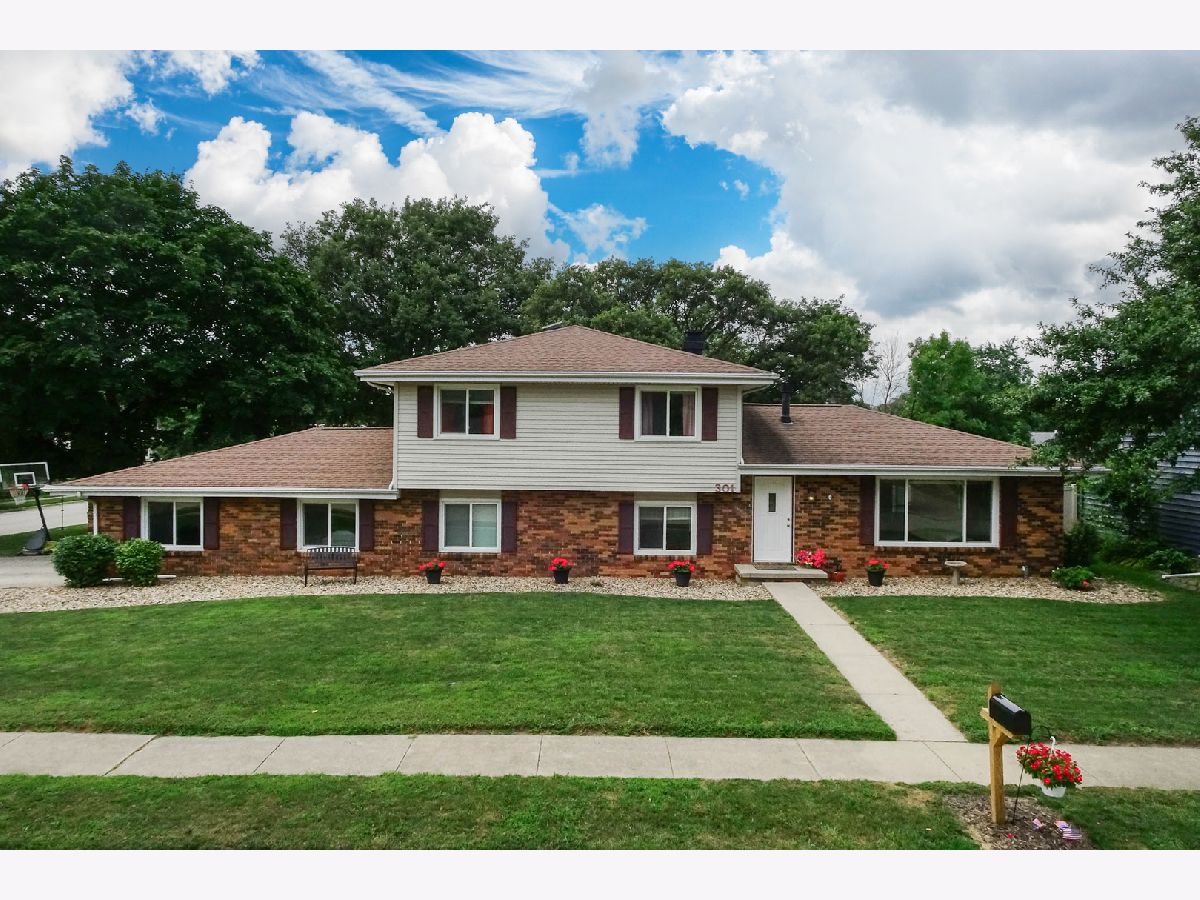  For Sale Normal Illinois, 301 Garden Road