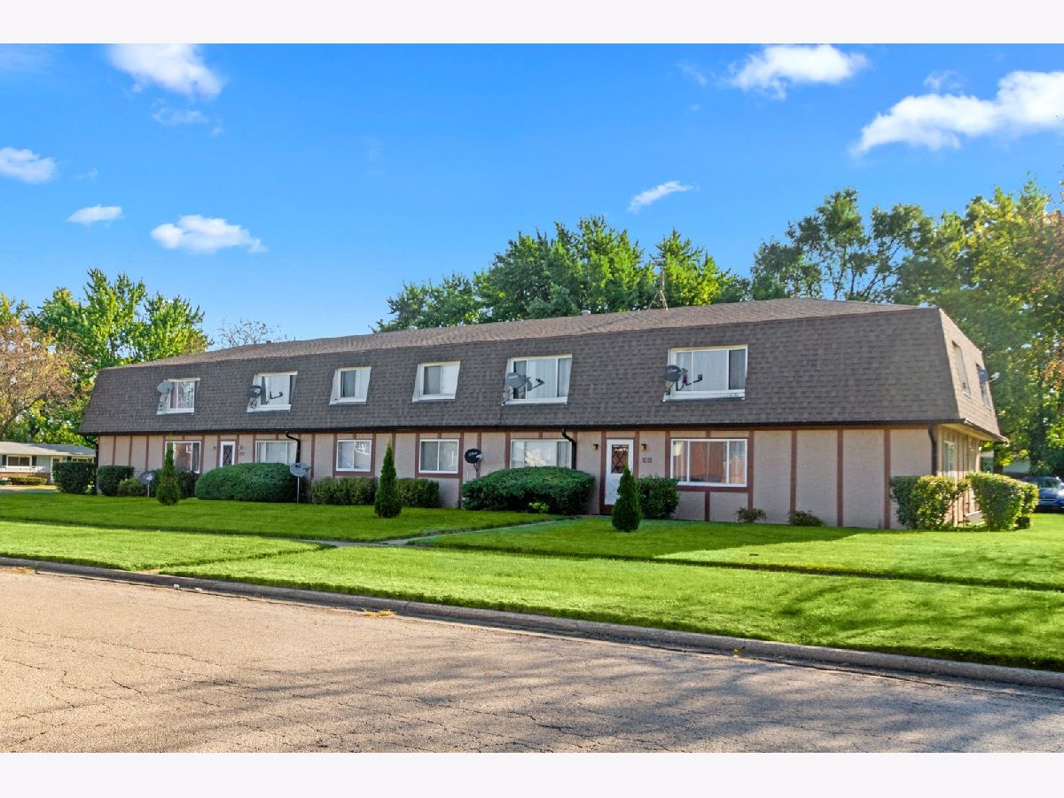  Rented Harvard Illinois, 1015 9th