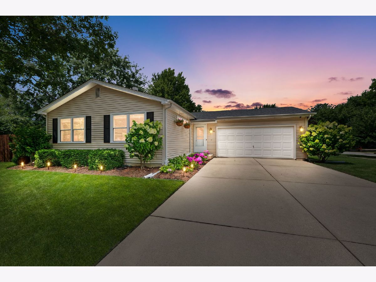  Sold North Aurora Illinois, 517 Cherrywood