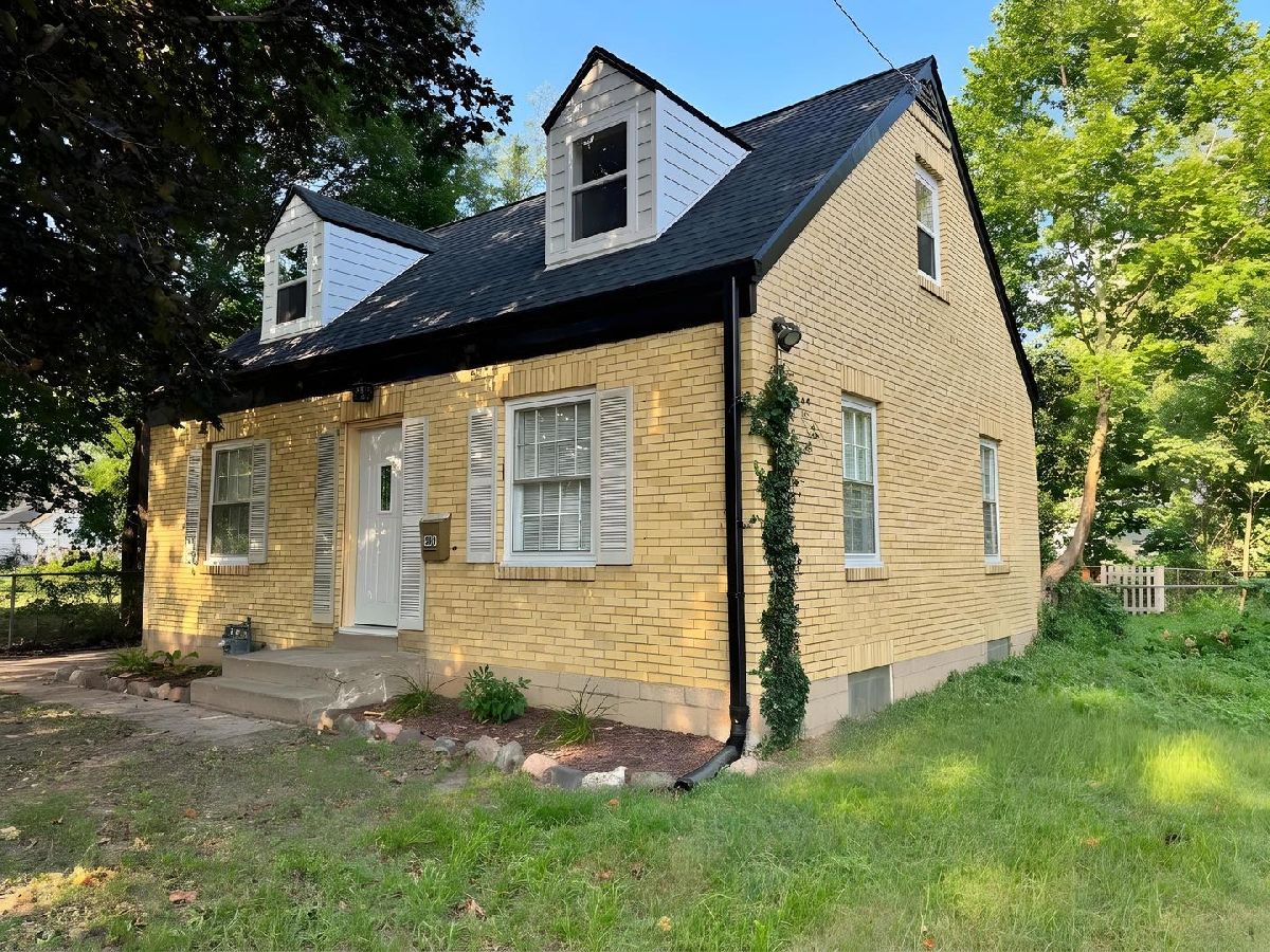  For Rent Rockford Illinois, 1619 Evergreen