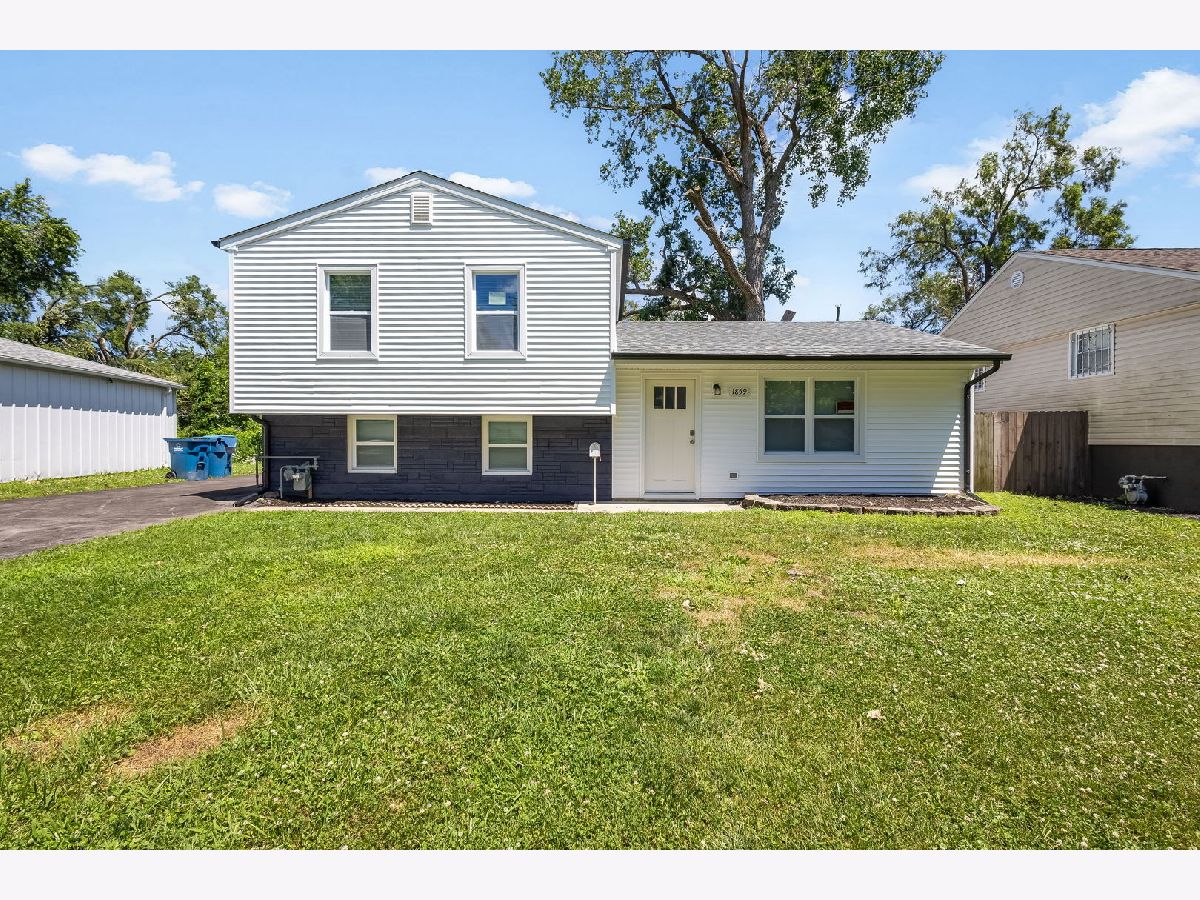  For Sale Sauk Village Illinois, 1859 Reichert Avenue