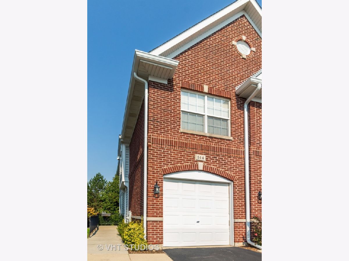  Rented Schaumburg Illinois, 144 Allerton