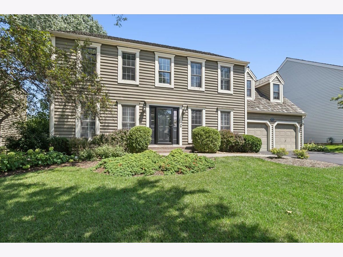  For Sale Gurnee Illinois, 658 Lexington Square