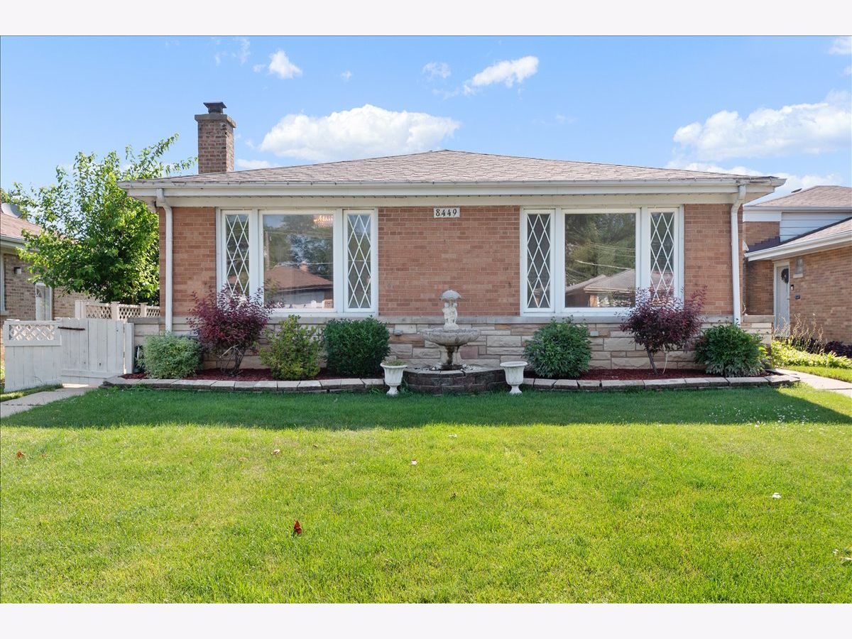  For Sale Skokie Illinois, 8449 St Louis Avenue
